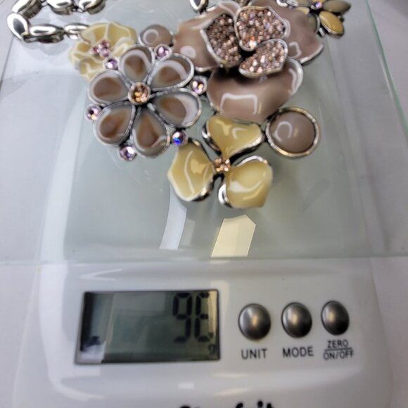 Floral Enamel Statement Necklace and Earrings Set - Picture 15 of 15